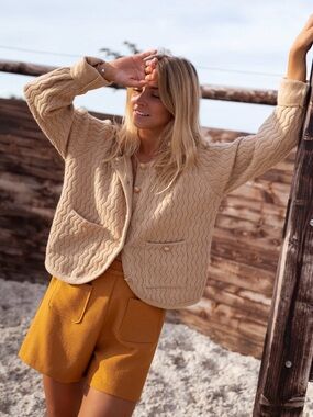Easy clothes Elsa camel cardigan